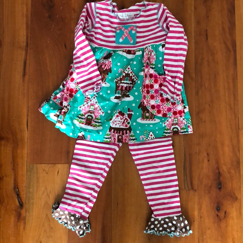 4T Baxter & Beatrice gingerbread set